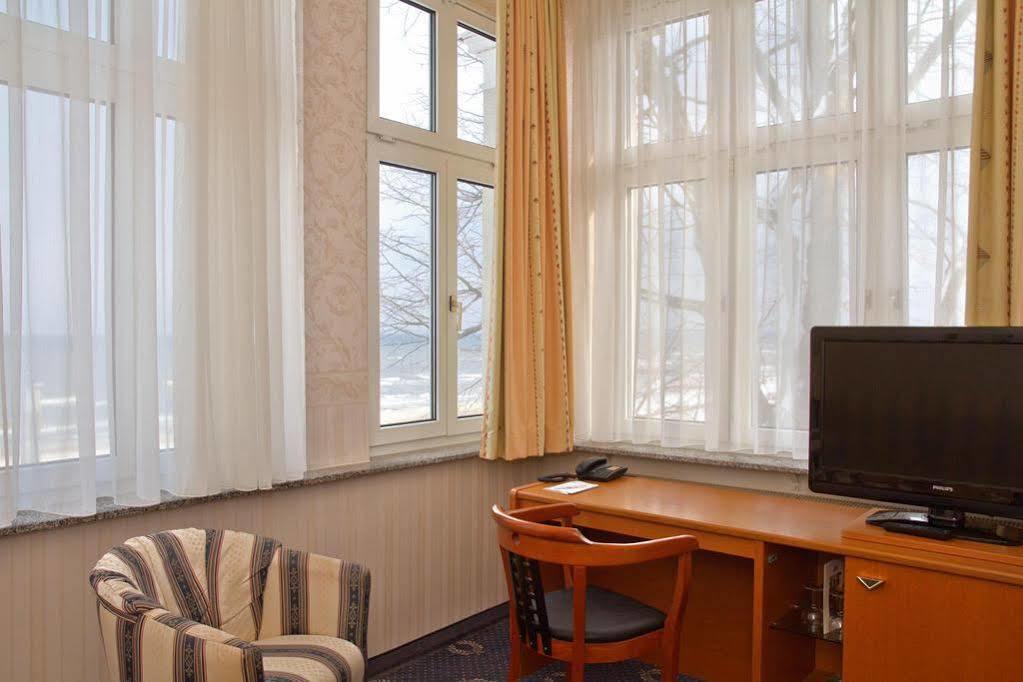 Seetelhotel Strandhotel Atlantic Heringsdorf  Exteriör bild